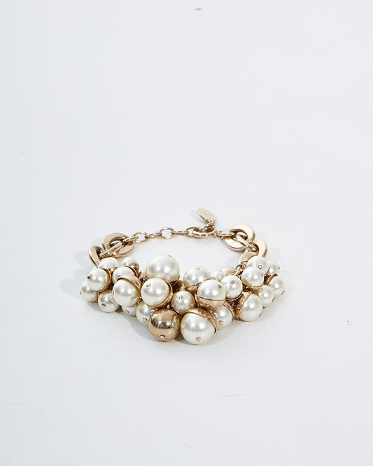 Bracelet grappe Dior en argent et perles blanches