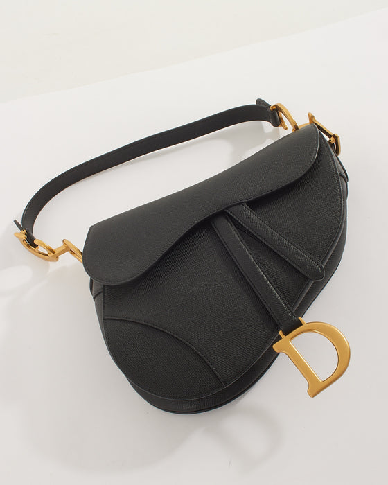 Dior Saddle Bag with Strap 'BLACK GRAINED CALFSKIN' – DESIGNERRESELLS