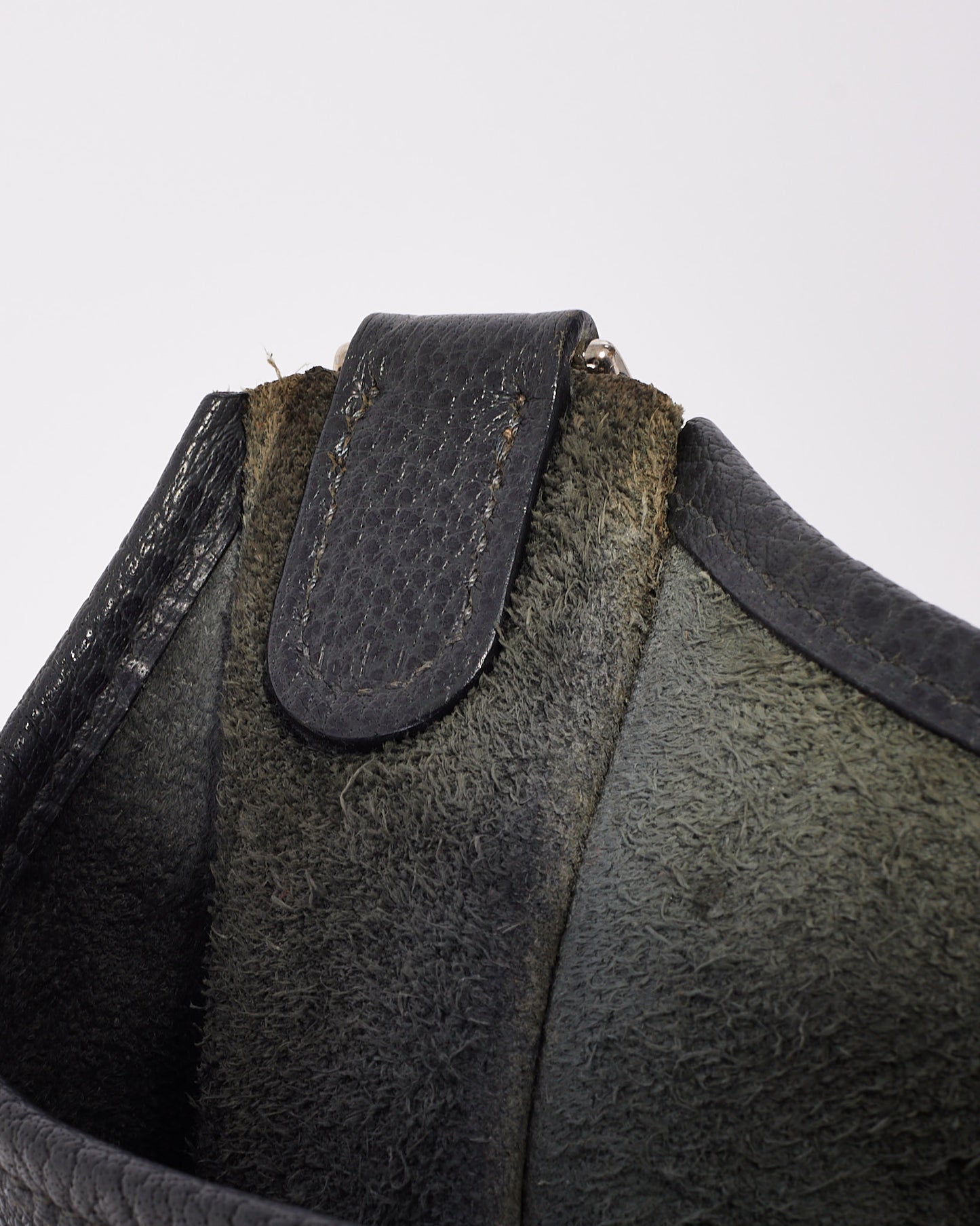 Hermès Dark Grey (Graphite) Clemence Leather Evelyne I GM Crossbody Bag