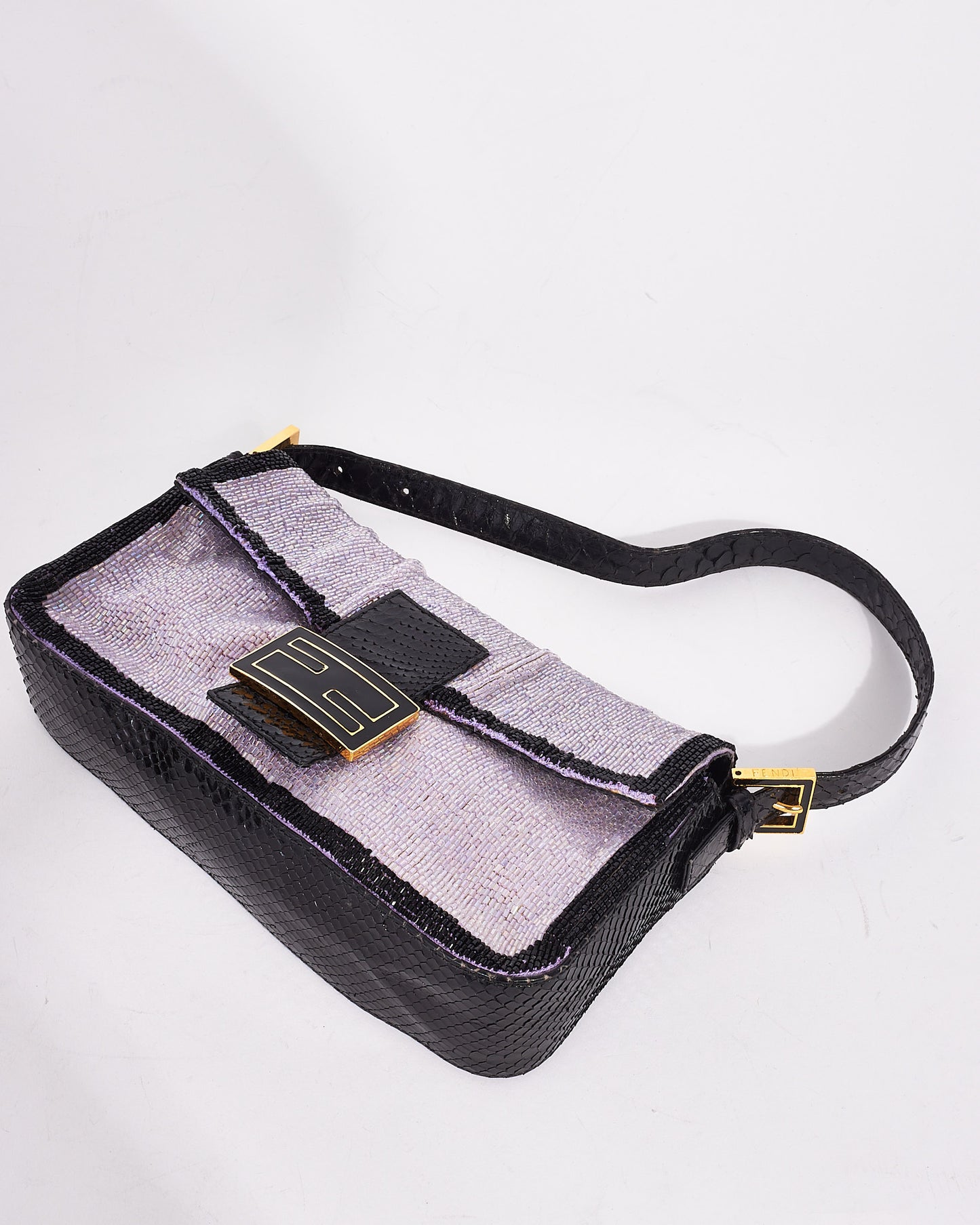 Fendi Vintage violet et noir garniture perlée baguette sac à bandoulière