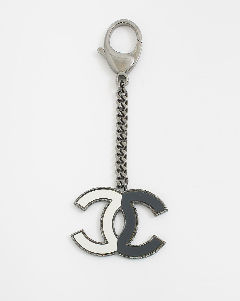 CHANEL Glossy Black Metal CC Logo Keychain Charm