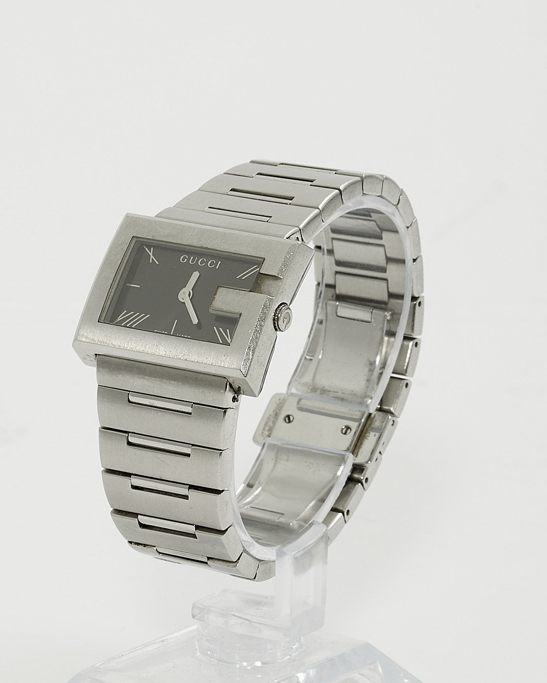 Gucci Stainless Steel G Watch 31mm