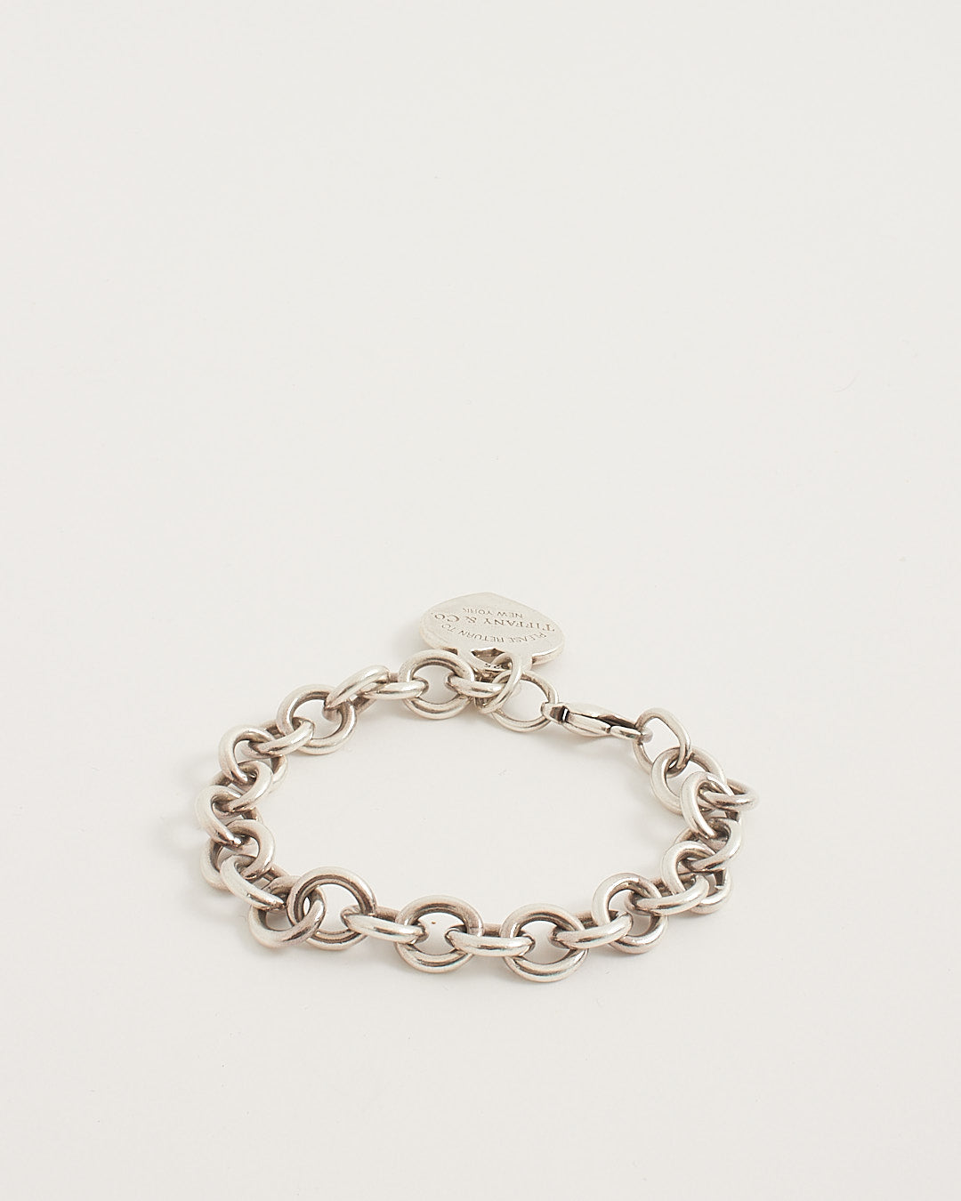 Tiffany &amp; Co. Bracelet à breloques en forme de cœur Retour à Tiffany en argent sterling