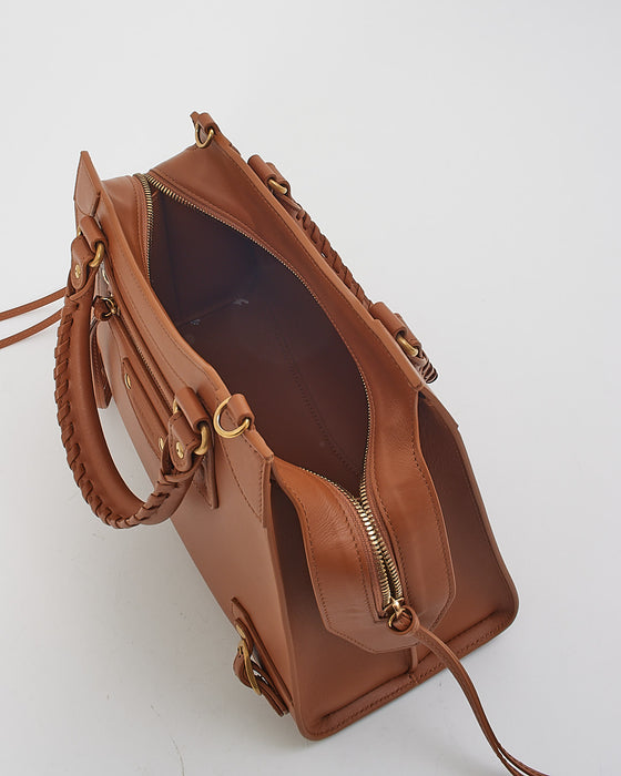 sac balenciaga camel