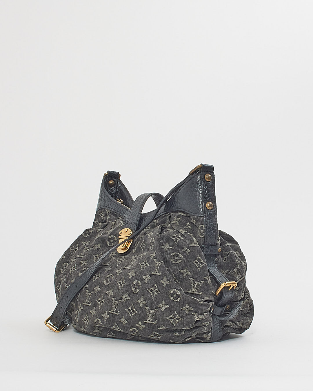 Louis Vuitton Sac à bandoulière Mahina XS en denim monogramme noir