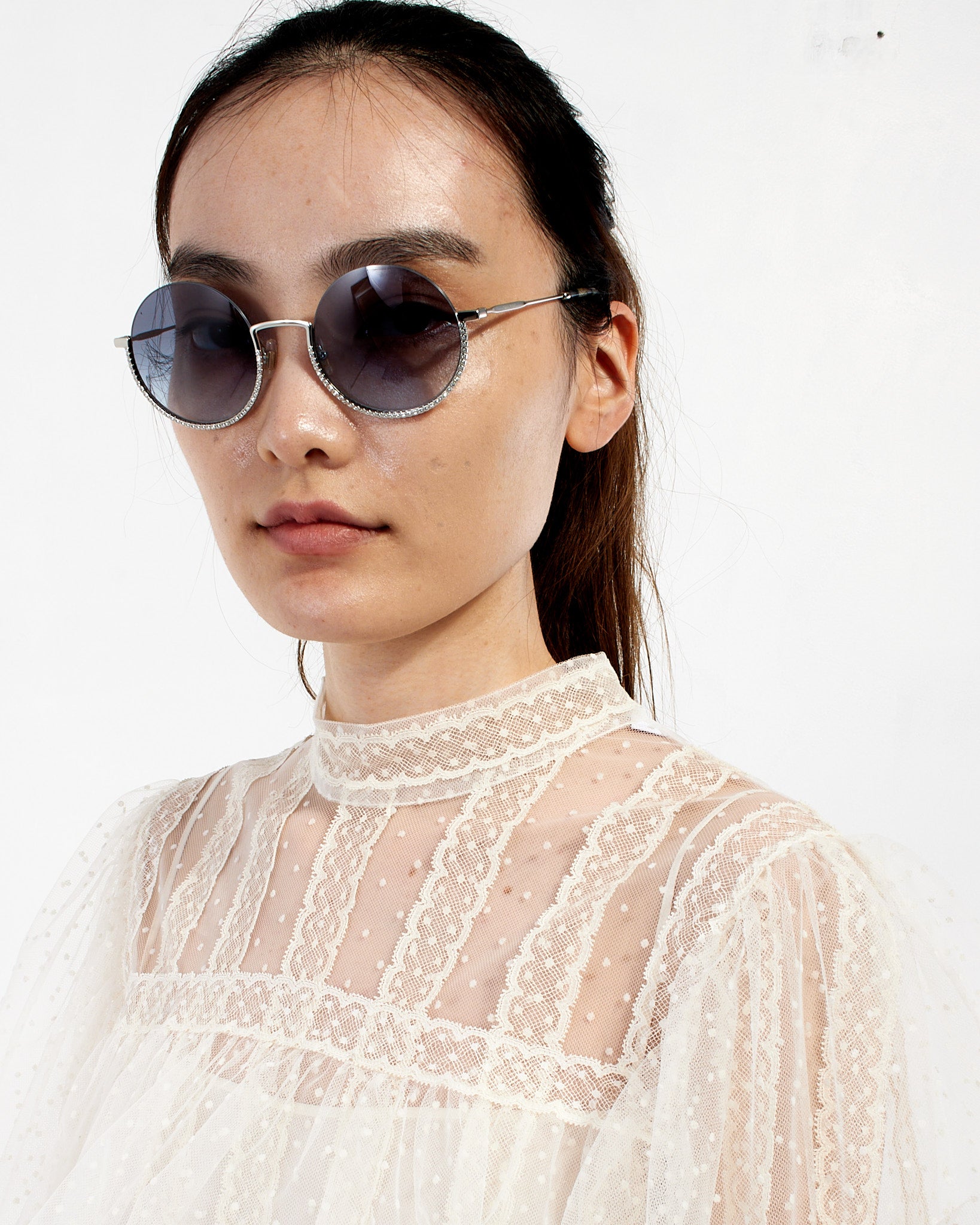 Explore a Miu Miu Silver Metal Rhinestone SMU69U Round Explore a Miu Miu Silver Metal Rhinestone SMU69U Round