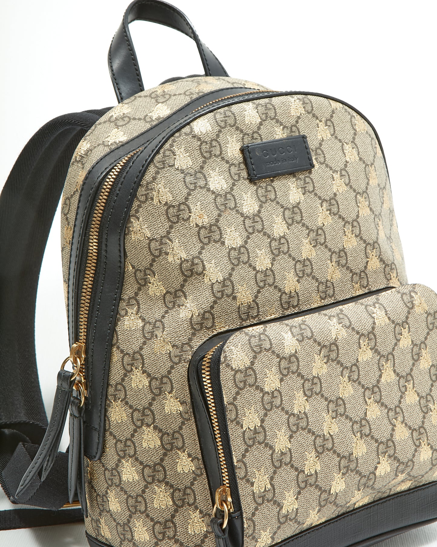 Gucci GG Supreme Canvas Small Bee Backpack