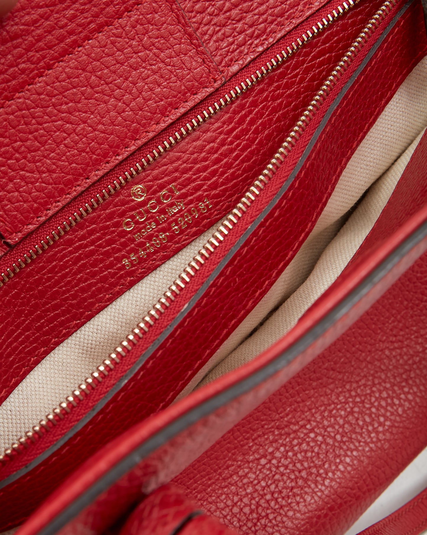 Gucci Red Pebbled Leather Small Swing Tote Bag