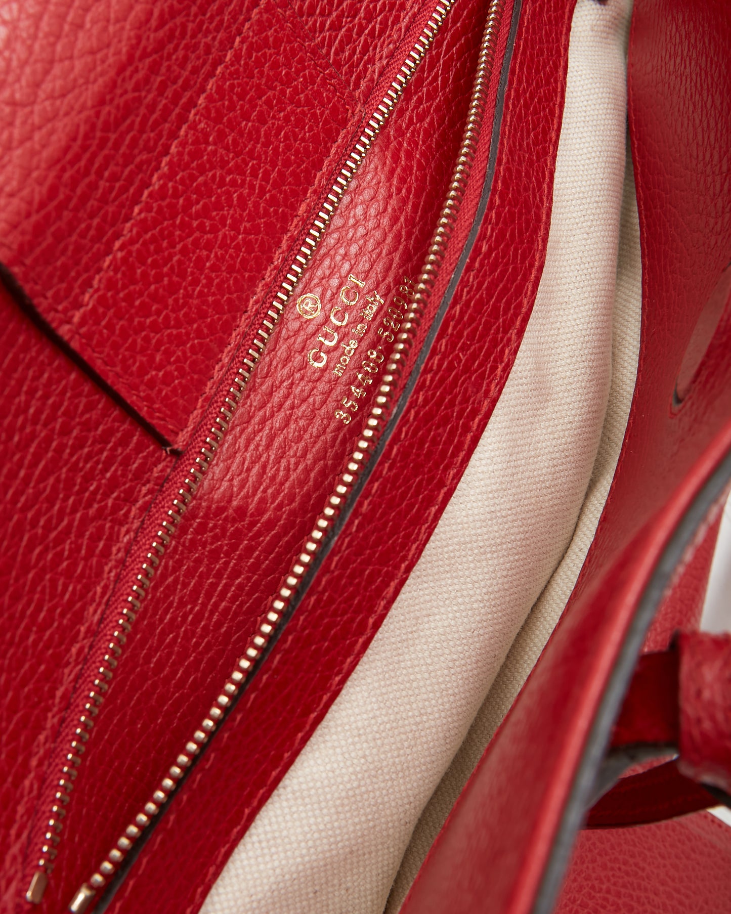 Gucci Red Pebbled Leather Small Swing Tote Bag