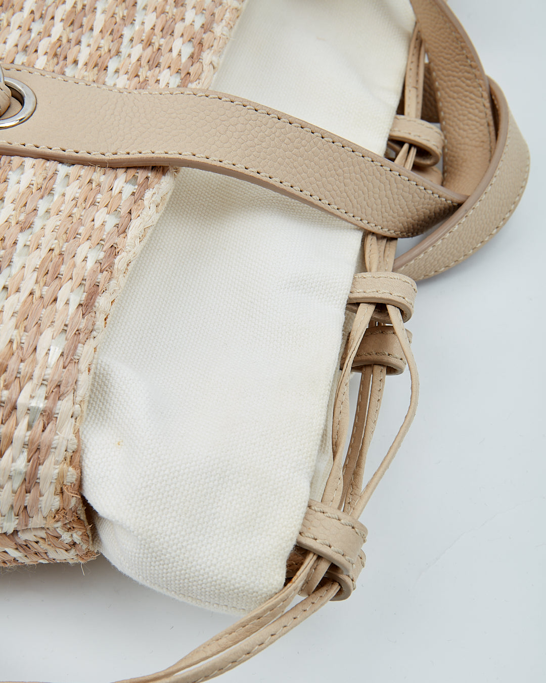 Sac à bandoulière en chaîne avec poignée supérieure en tweed et raphia beige Chanel