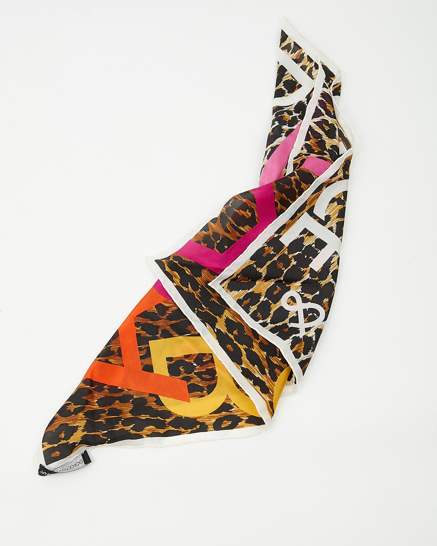 Dolce &amp; Gabbana Petit foulard carré en soie à imprimé guépard