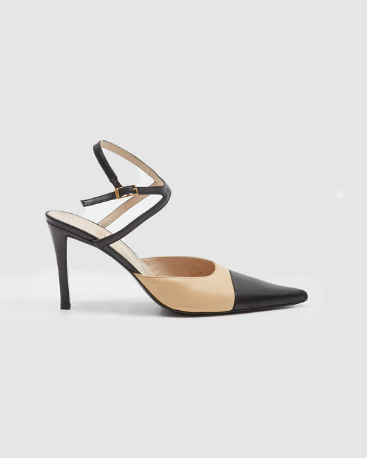 Chanel Beige/Black Leather Point Toe Heel - 38