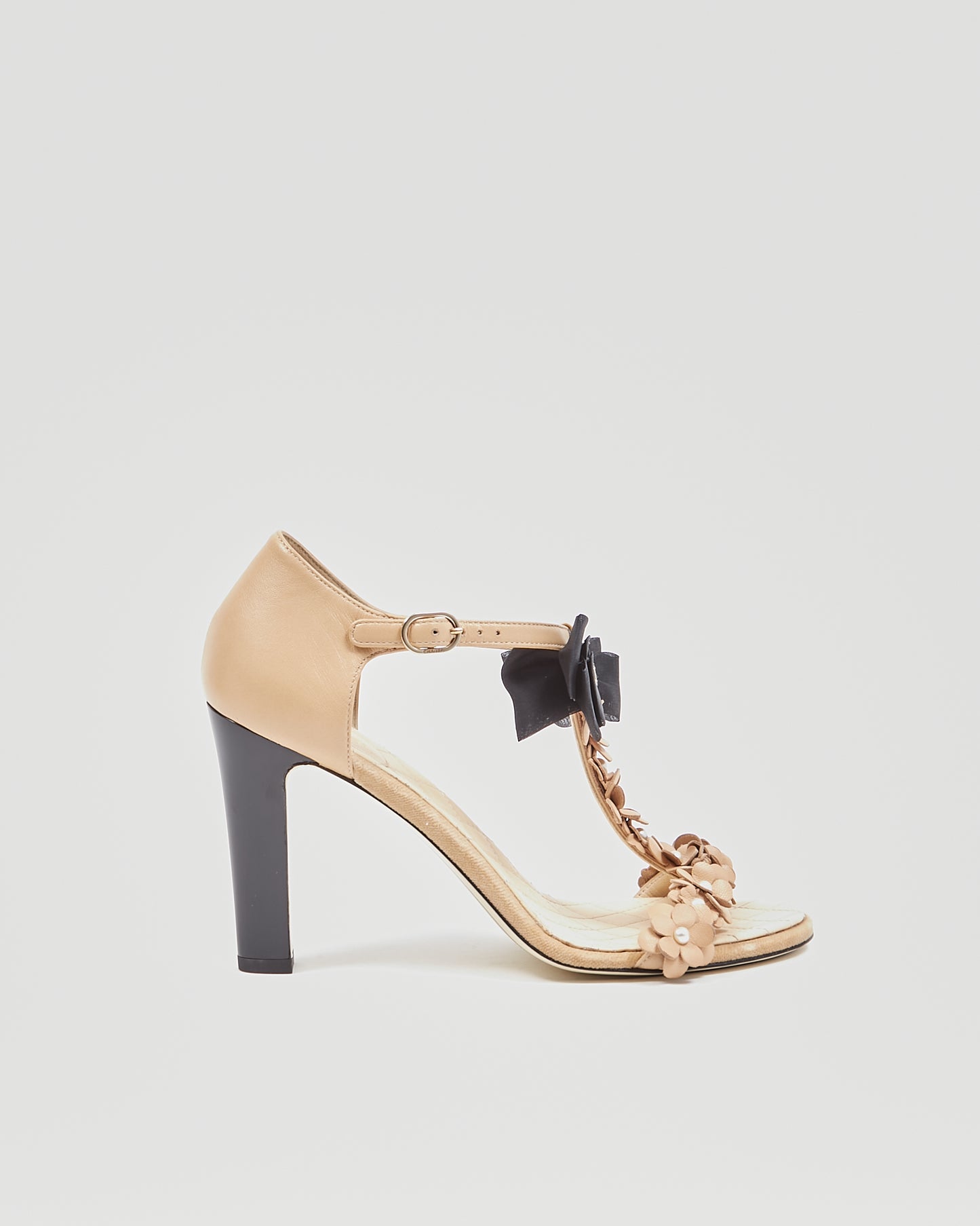 Chanel Beige with Black Bow Accent Sandal Heels - 38