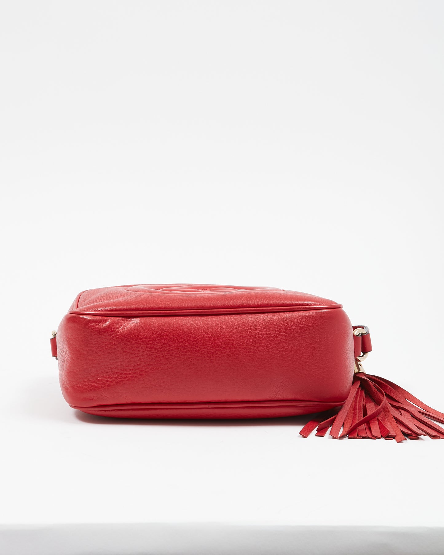 Gucci Red Pebbled Leather Soho Disco Camera bag