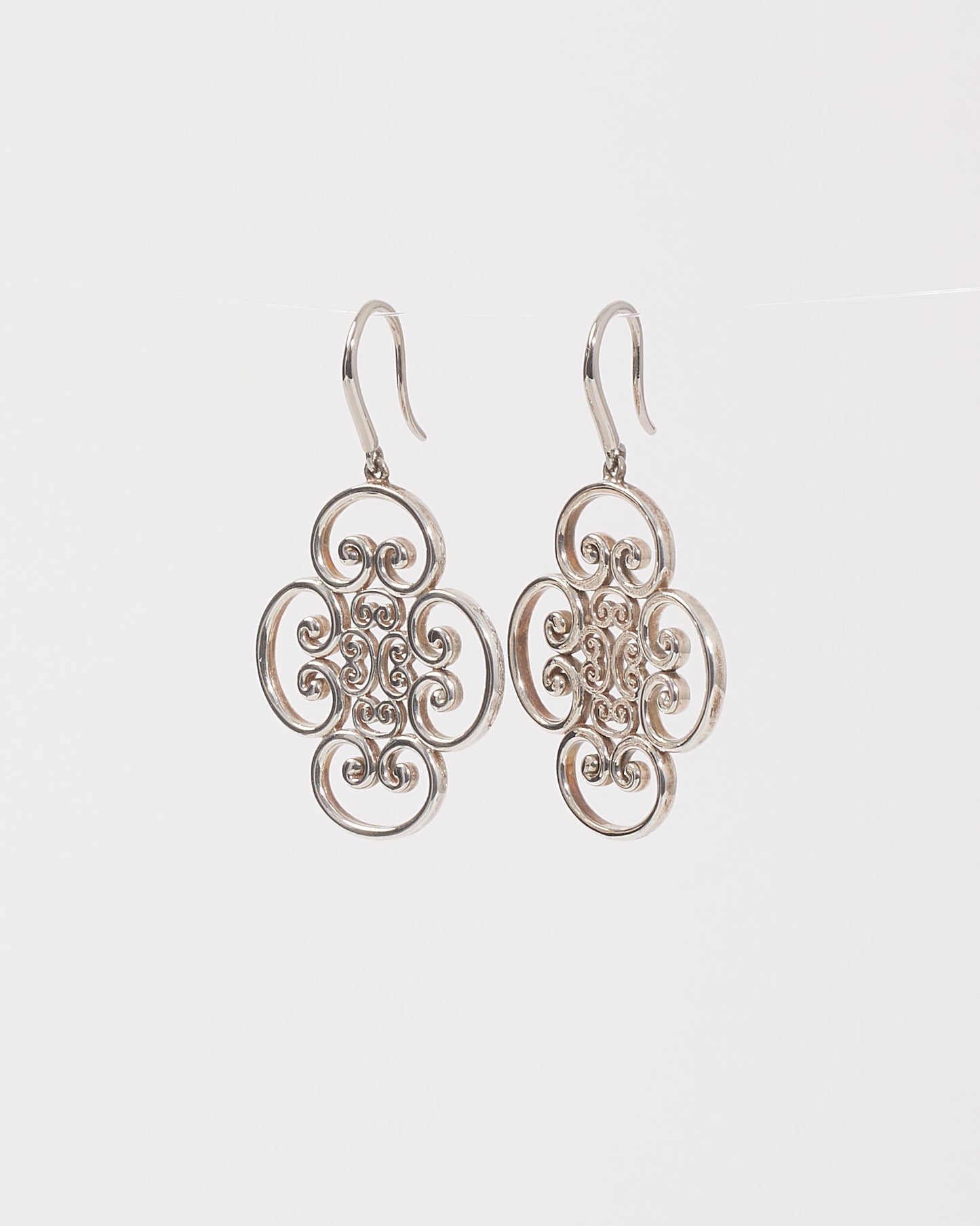 Tiffany &amp; Co. Boucles d'oreilles pendantes Venezia Goldoni Quadruplo en argent