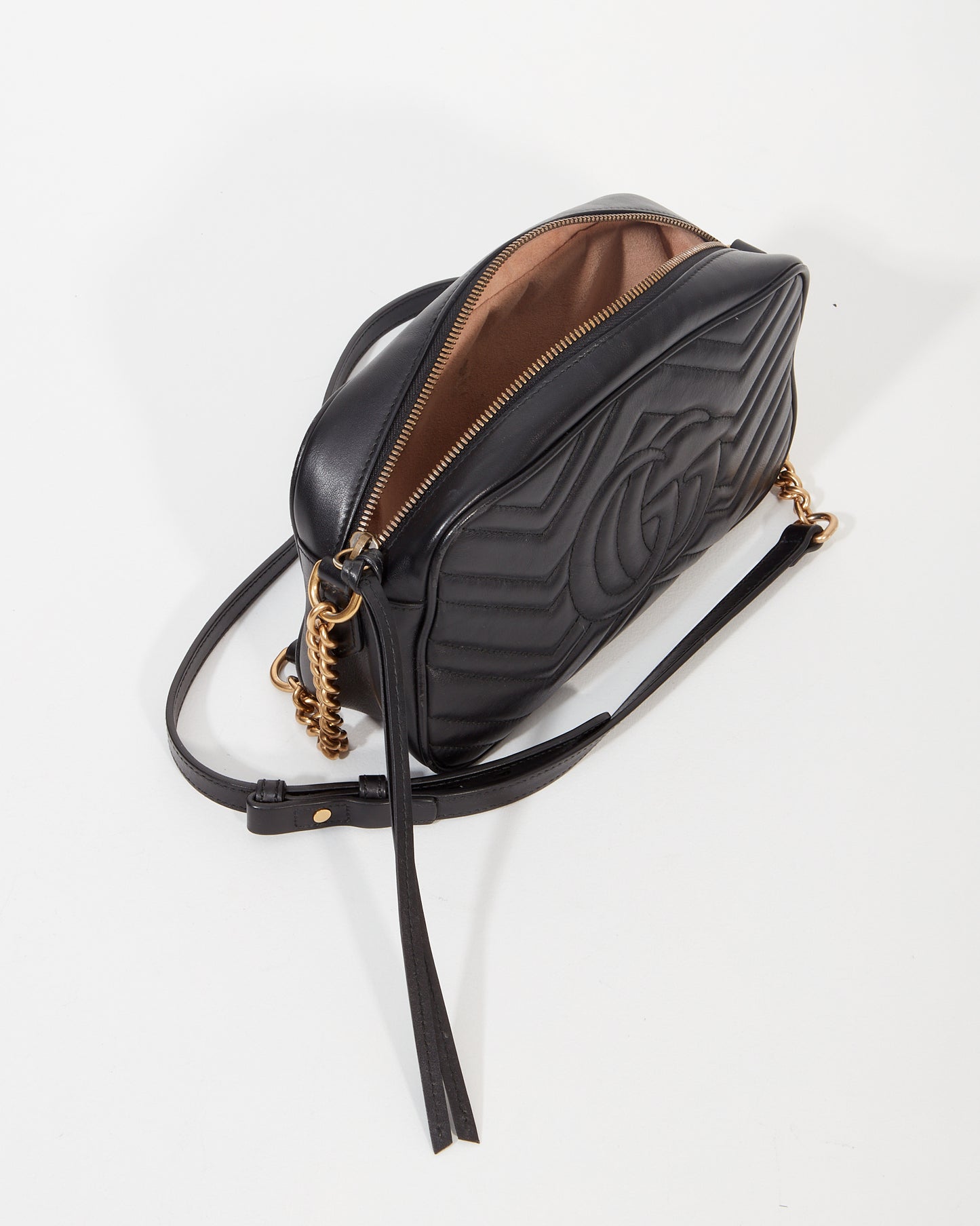 Gucci Petit sac à bandoulière Marmont GG Matelassé en cuir noir