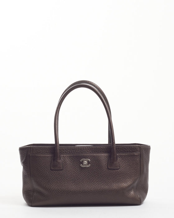 Chanel Brown Iridescent Leather East/West Cerf Executive Tote – RETYCHE