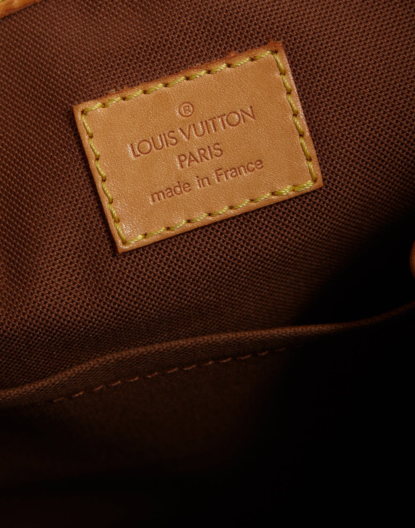 Louis Vuitton Monogram Batignolles Vertical PM Tote