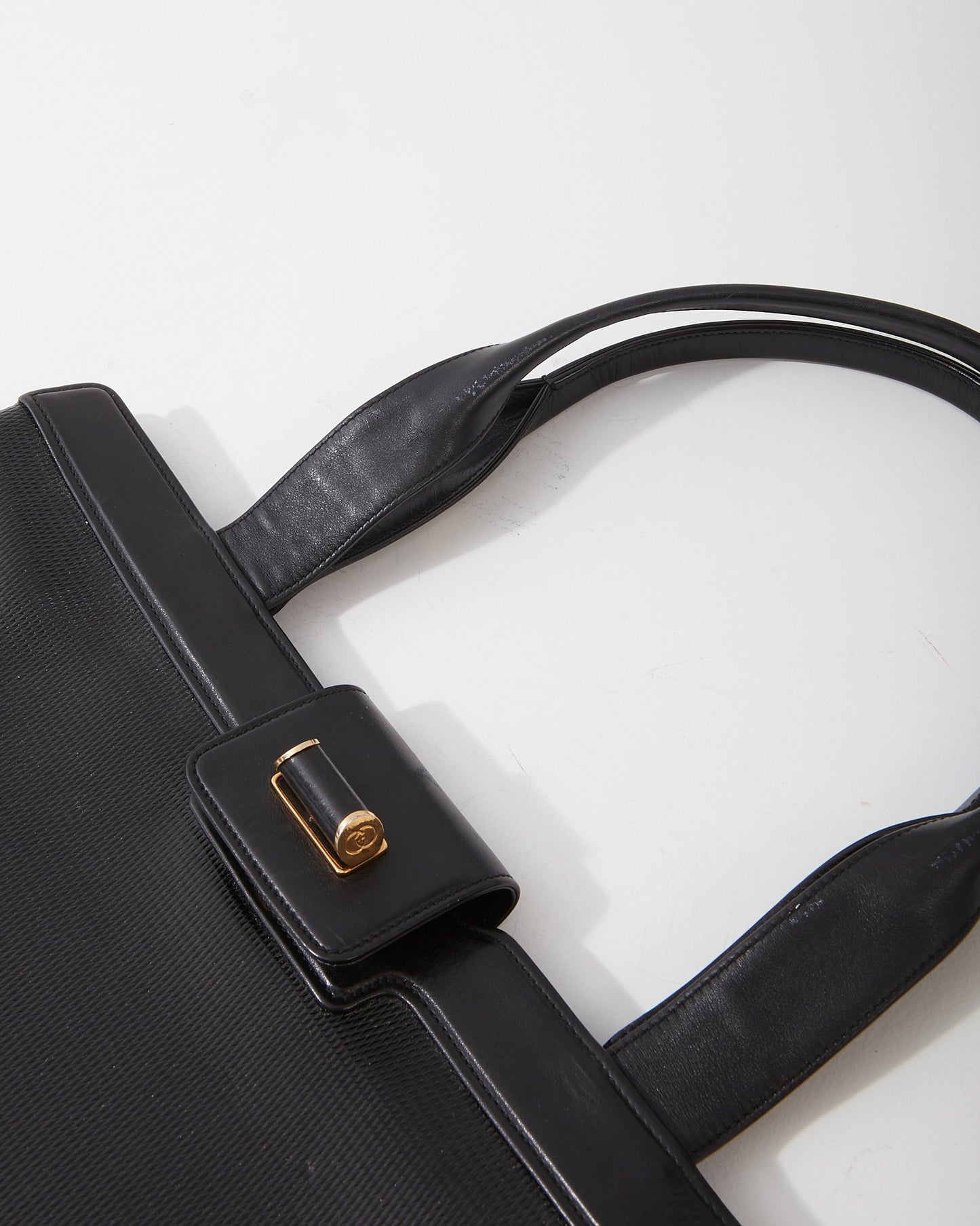 Gucci Black Textured Leather Vintage Top Handle Bag