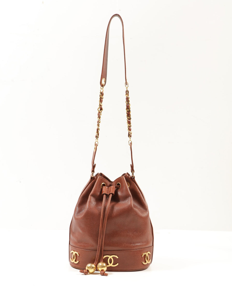 CHANEL vintage bucket bag in brown suede - VALOIS VINTAGE PARIS