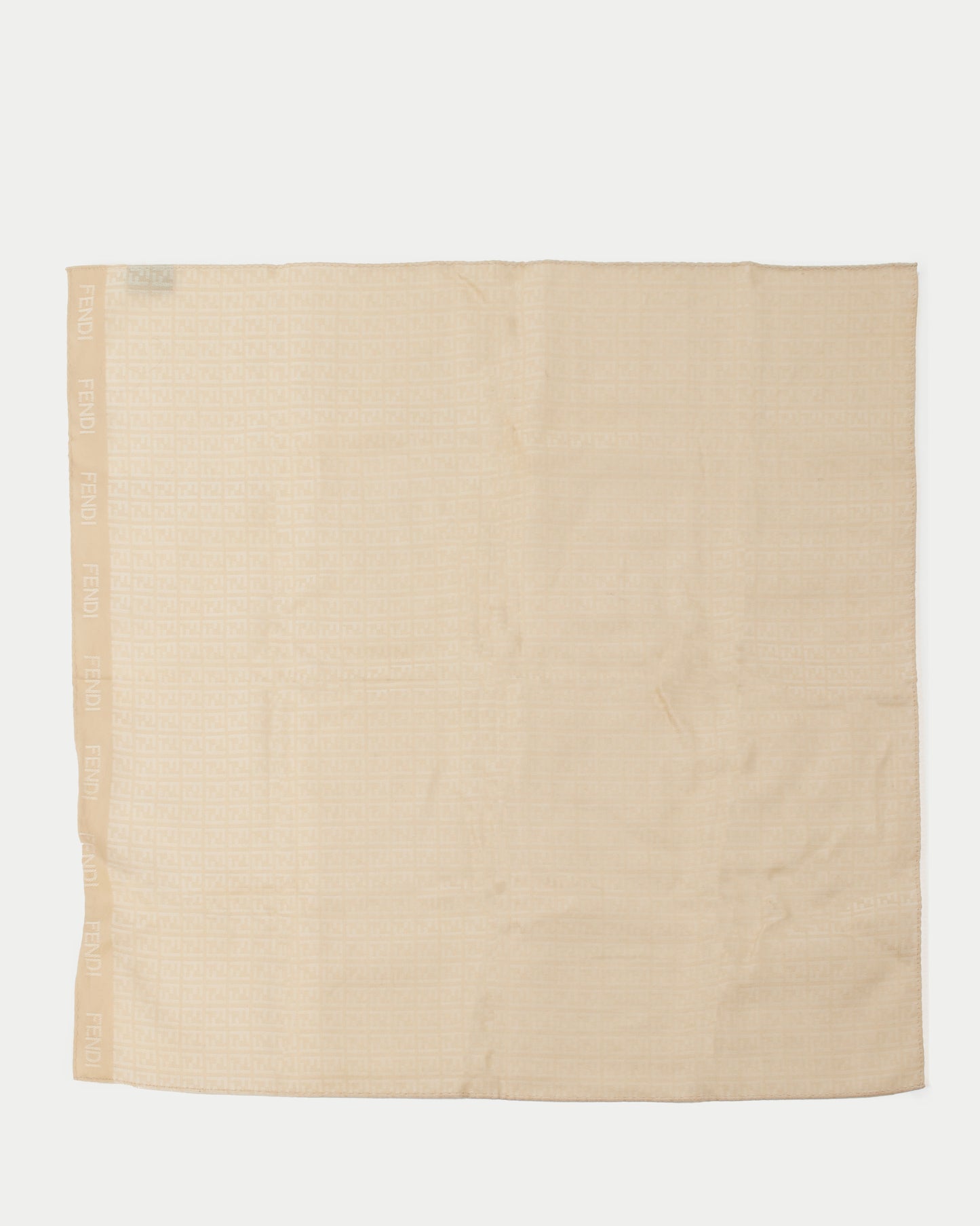 Fendi Écharpe carrée en coton à imprimé Zuchinno beige monogramme