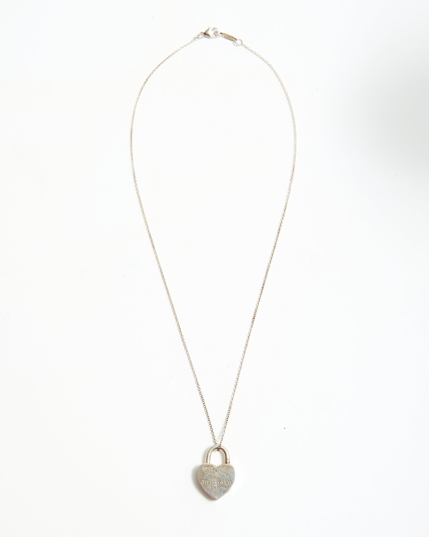 Collier Tiffany en argent sterling Retour à Tiffany Lock